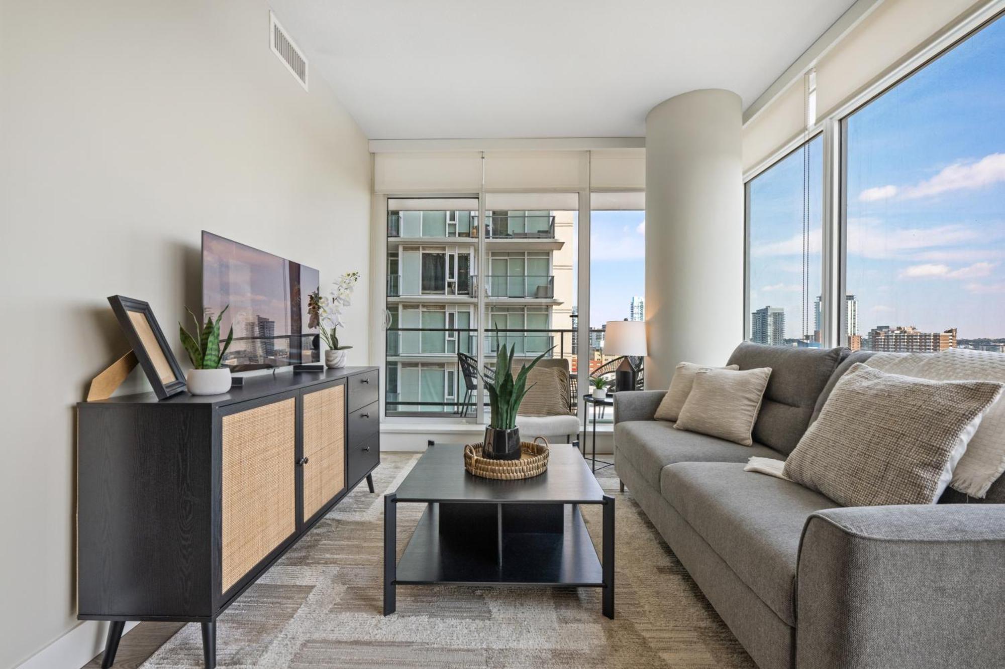 Modern Suite Calgary Downtown 5 Min Walk Stampede Kültér fotó