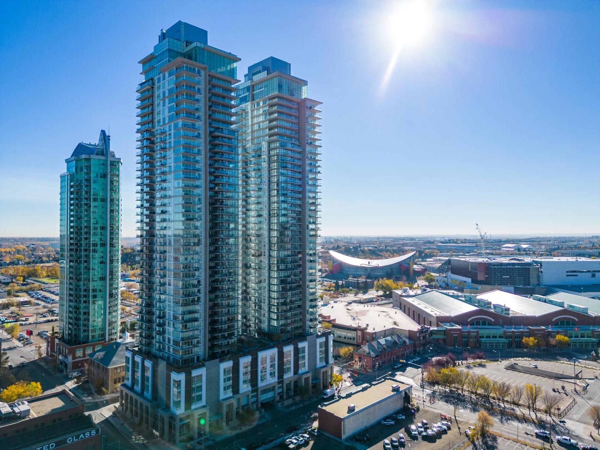Modern Suite Calgary Downtown 5 Min Walk Stampede Kültér fotó