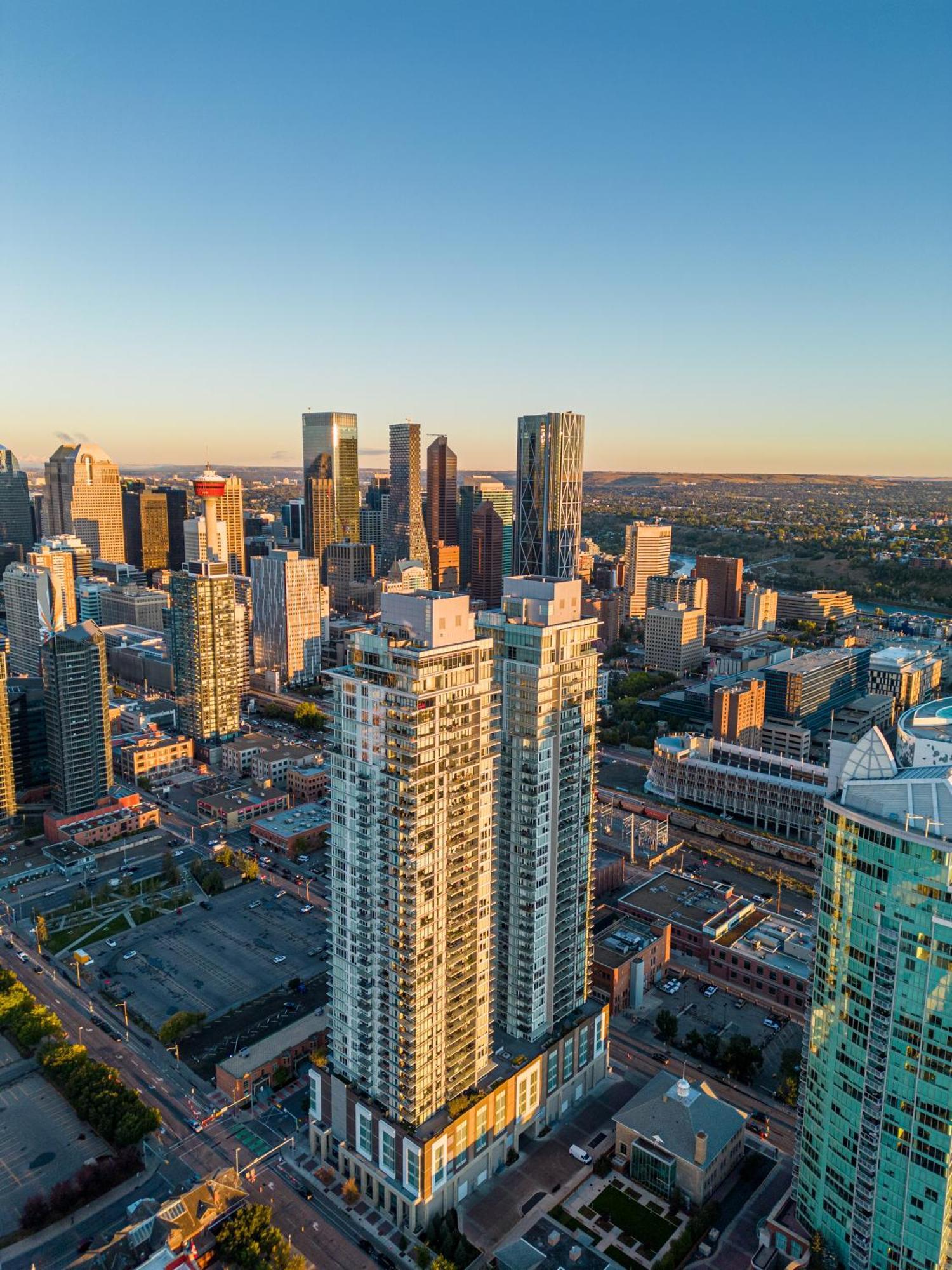 Modern Suite Calgary Downtown 5 Min Walk Stampede Kültér fotó