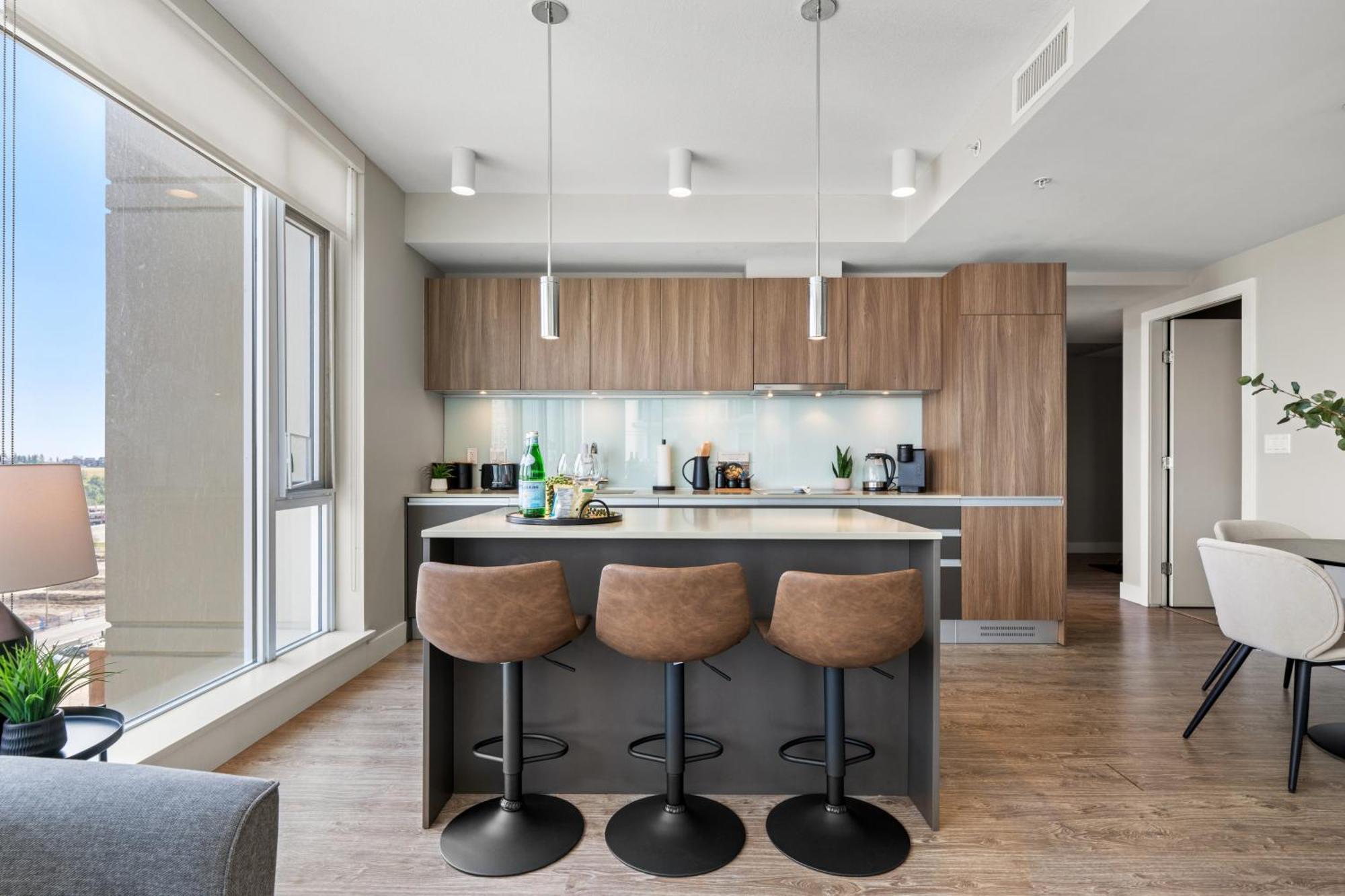 Modern Suite Calgary Downtown 5 Min Walk Stampede Kültér fotó